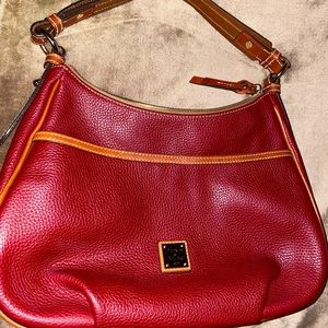 NWT Authentic Dooney & Bourke Small Lexington Dark Red Bag ♥️♥️